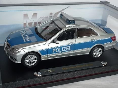 Maisto Mercedes Benz W212 E Class Saloon Police 1 18th Scale Amazon Co Uk Sports Outdoors