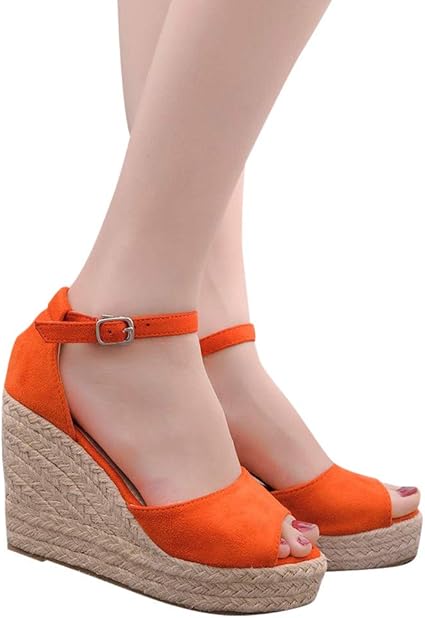 closed toe heeled espadrilles