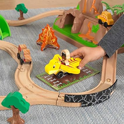 dinosaur valley bucket top train set