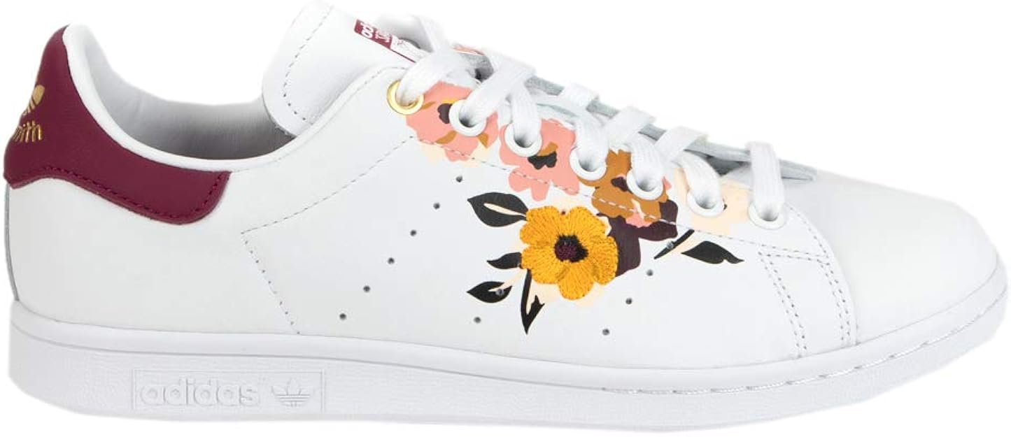 stan smith with flowers