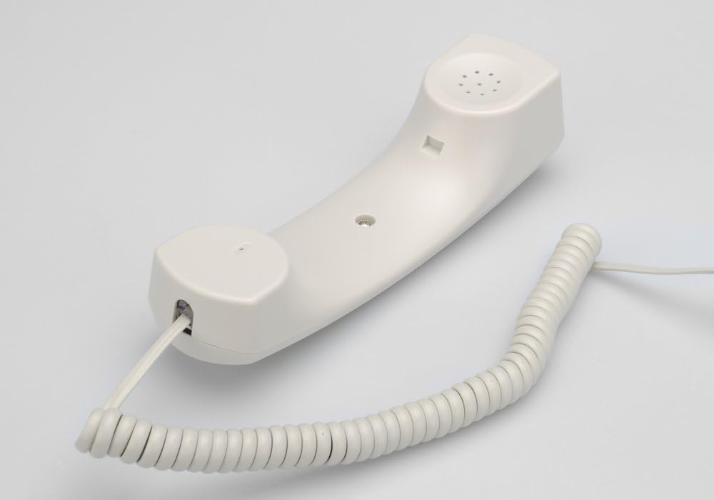 BW Wireless Quad Band GSM Desk Phone - 2.4 Inch LCD Screen, Rechargeable Battery, Caller ID, Redial, Hands Free Functions - White - Image 5