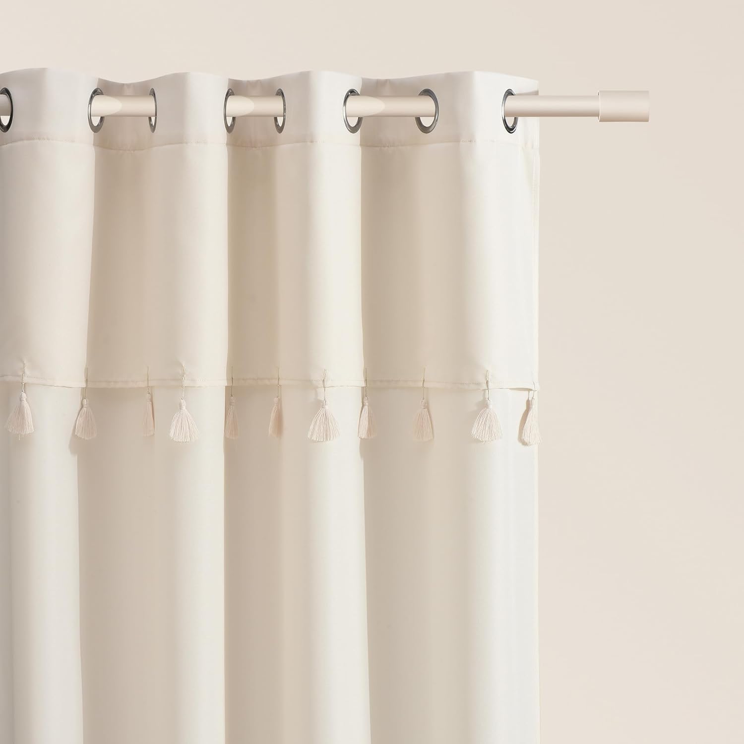 ROOM99 Astoria Curtain with Silver Eyelets 140 x 250 cm Width x Height Sliding Curtains Modern Curtain Living Room Bedroom Light Cream 1 Piece