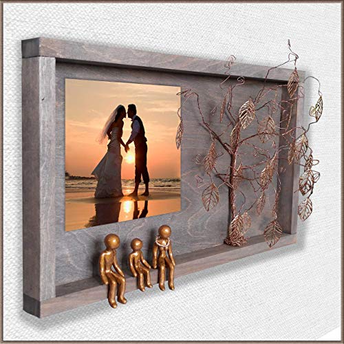 image for Iryna Shcherbinina 4-Figurines Family Picture Frame Collages for Wall 