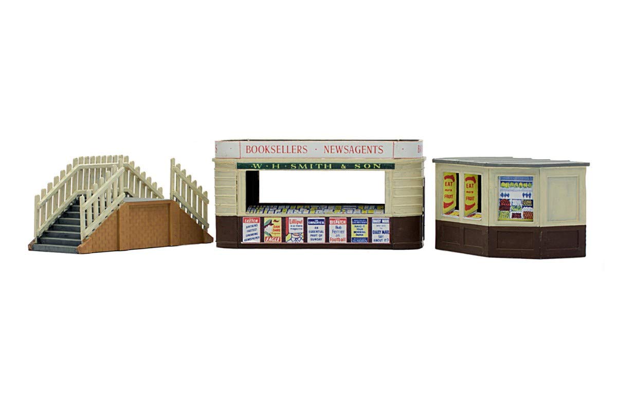 Dapol Model Railway Kiosk and Platform Steps Plastic Kit - OO Scale 1/76