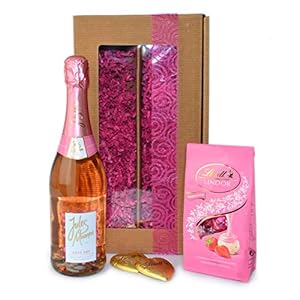 „Jules Mumm Rosè Dry mit Lindorkugeln Erdbeer und Vollmilchschokoladenherzen von Lindt“