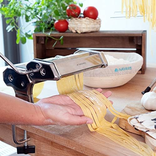 Navaris Machine à pâtes Manuelle - Laminoir pour pâtes fraîches - Spaghetti Lasagne tagliatelle - Appareil avec 9 épaisseurs différentes - Cuisine A Vivre Navaris Machine à pâtes Manuelle - Laminoir pour pâtes fraîches - Spaghetti Lasagne tagliatelle - Appareil avec 9 épaisseurs différentes