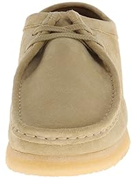 Zapato Clarks modelo Wallabee, para hombres.