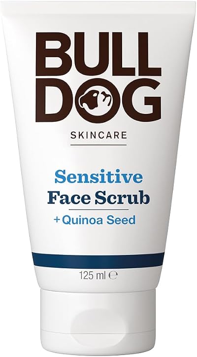BULLDOG Sensitive Face Scrub Men Exfoliating Quinoa Seed Oil Scrub 125ml