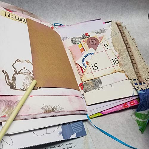 Junk Journal - Looking Good - Breast Cancer Journal - Keepsake - Gift - Thumbnail 6