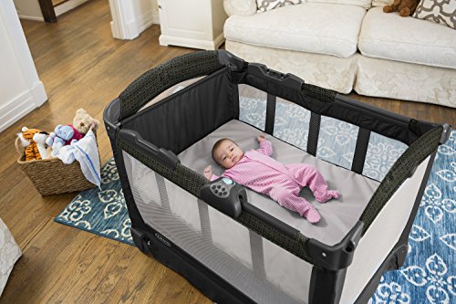 4 Graco+Playard+Snuggle+Suite+Pierce