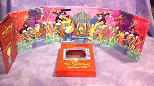 Amazon.com: The Simpsons: Season 17 [Molded Head] : Dan