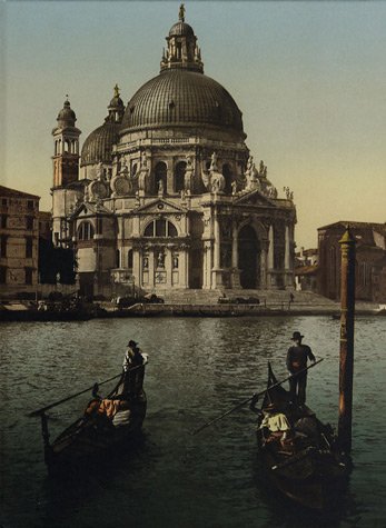À Venise