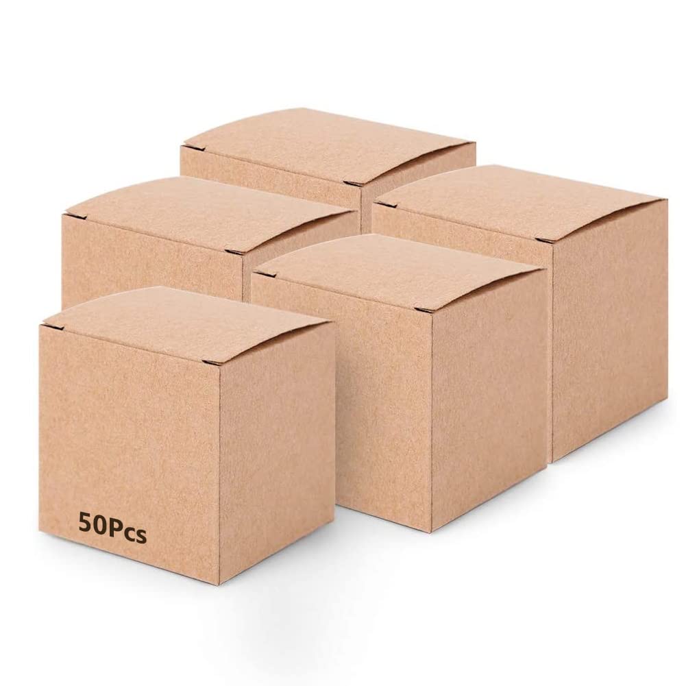 50pcs Christmas Party Gift Boxes Vintage Kraft Paper Candy Box Xmas Party Favour Bags for Christmas Wedding Birthday Party Decorations (without Hemp Rope)