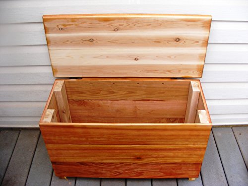 Steve's Gift Shoppe Cedar Chest and Storage Bench Size 30 x 19 x 13 inches