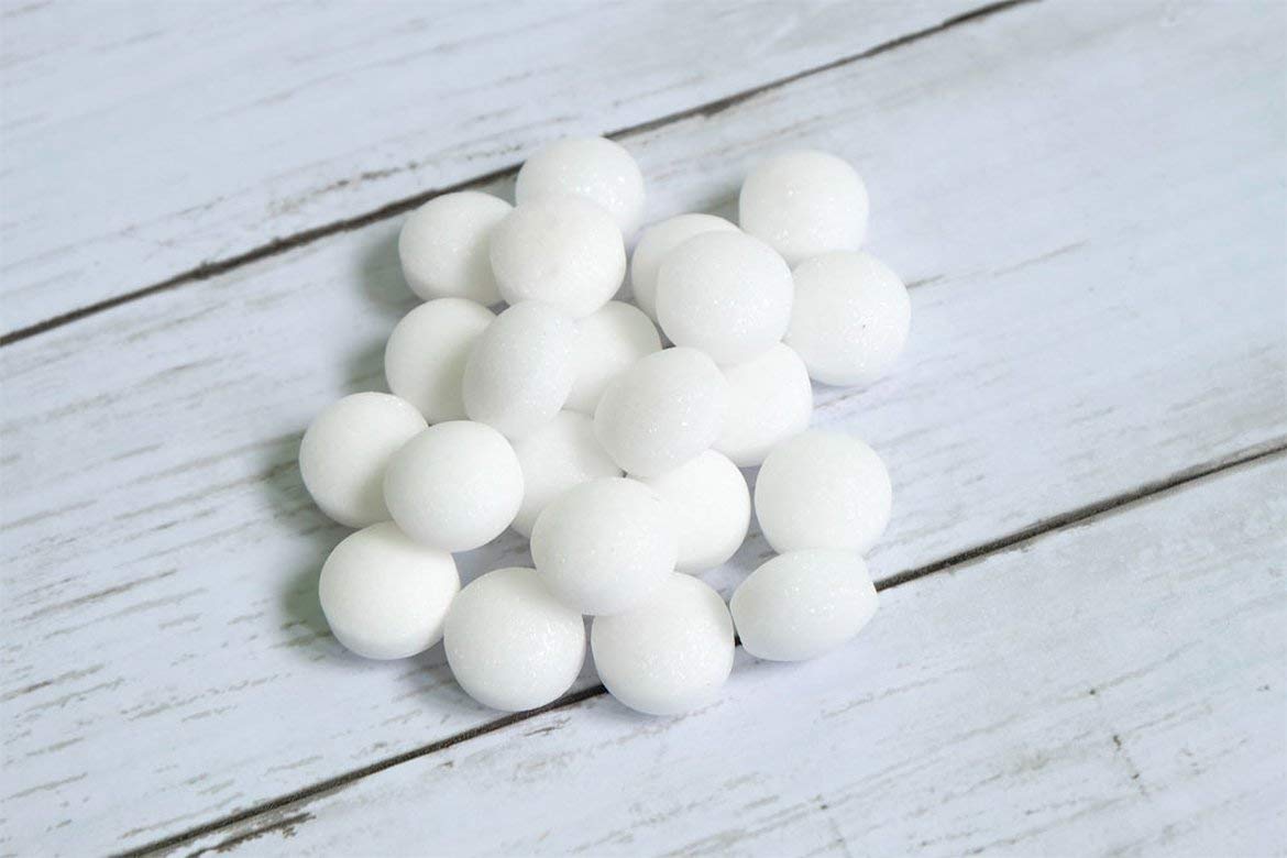 Buy Economo Moth Ball Naphthalene Flakes Napthalene Balls (White, 1000