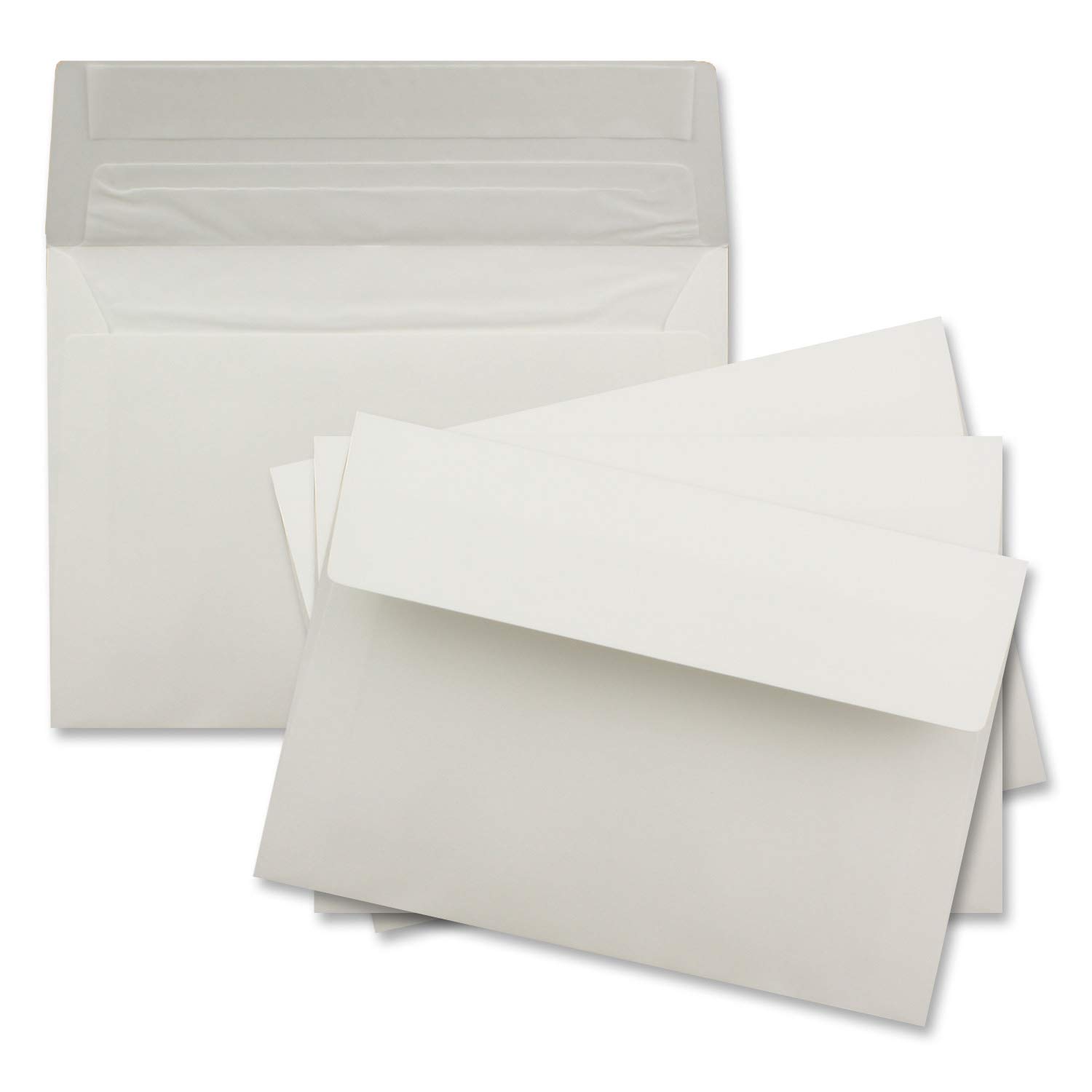 50x Letter Envelopes DIN C6 in Cream - Lined with White Silk Lining - 11.4 x 16.2 cm - Letter envelopes for Greeting Card - 100g / m²- Sticker Flaps