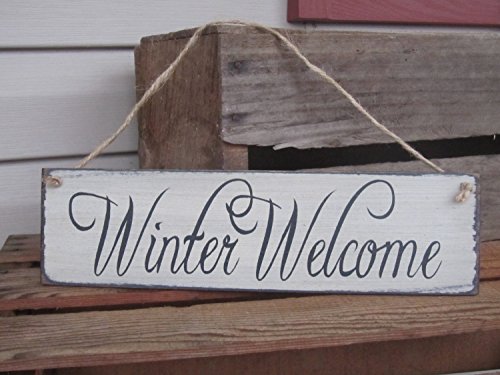 CAROLJU Winter Welcome Sign Wood Sign Winter Decor Christmas Decor Winter Wreath Sign Thin Sign Rustic Distressed Farmhouse Christmas Sign