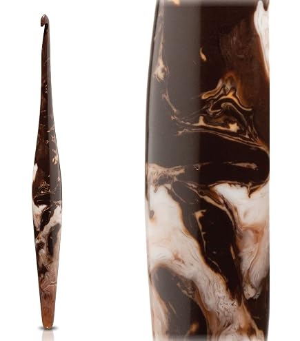 Furls Pisces Streamline Swirl Galaxy Crochet Hook - 7.00mm (Size L), Ergonomic Resin Handle