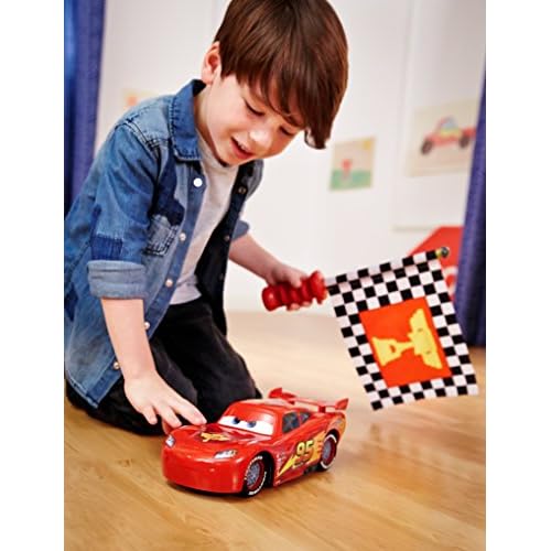 rayo mcqueen carreras y derrapes
