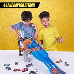 Metal Machines 4-Lane Raptor Attack Track Set by ZURU