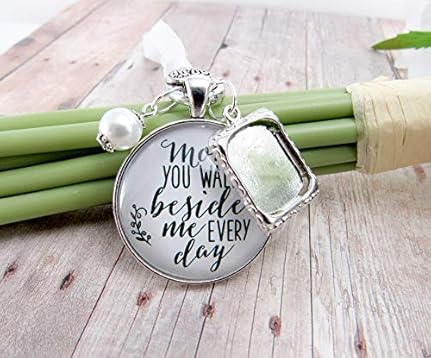 Get Wedding Bouquet Necklace
 Pics