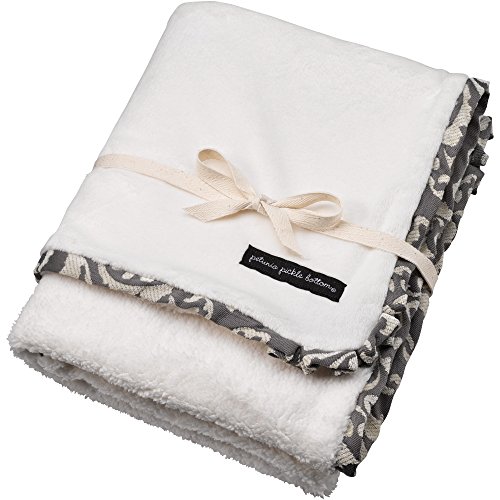 Petunia Pickle Bottom Rec Blanket, Earl Grey