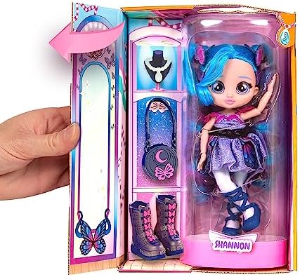 Shannon – Modepuppe zum Sammeln mit Langen Haaren, Stoffkleidung und 9 Accessoires, Geschenk-Spielzeug für Mädchen und Jungen + 5 Jahre — Foto 2 von 8