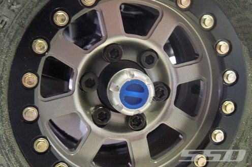 SSD RC Scale Locking Hubs (Blue)