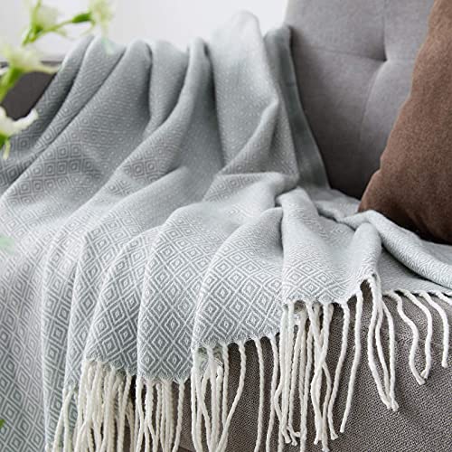 BOURINA Decorative Diamond Lattice Faux Cashmere Fringe Throw Blanket