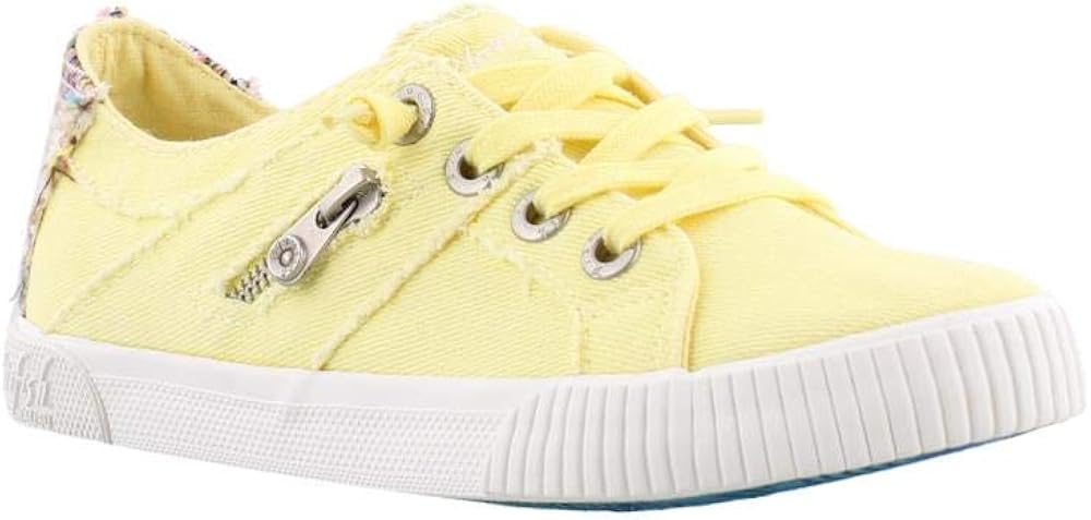 shoe carnival yellow box