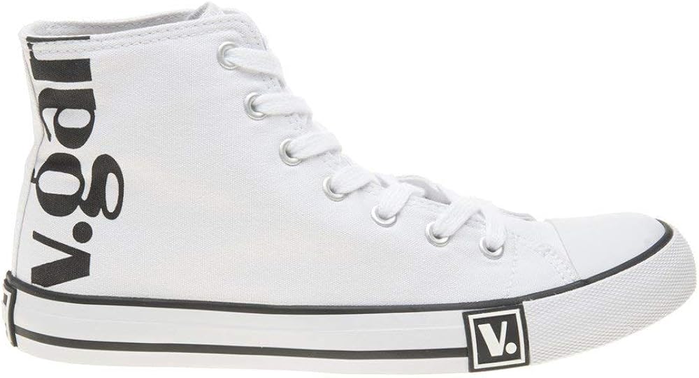 girls white plimsolls