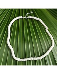 mayoyo Shell Necklace Choker White Puka Smooth Conch Clam Chips Collar Choker with Extended Chain for Girls Men's Women Boy's Hawaiian Sea Beach Necklace.