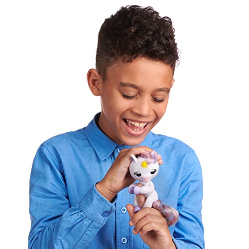 6 Fingerlings+Light+Unicorn+Mackenzie+Interactive