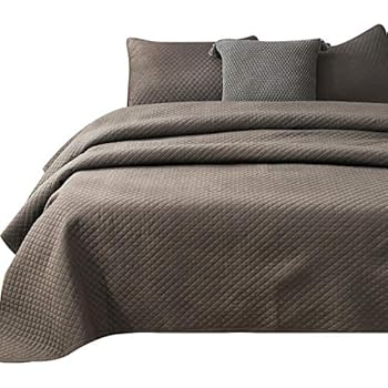 Amazon.com: Stone Washed Microfiber 3 Pieces Solid Quilt