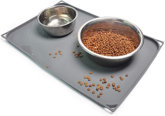 The Best Floor Mats For Dog Food Dishes
