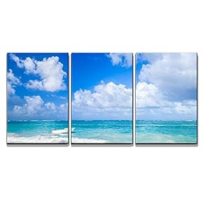 Boat Floats in Atlantic Ocean - Canvas Art Wall Art -16"x24"x3 Panels