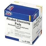 First Aid Only Alcohol Cleansing Pads - 100 / Box