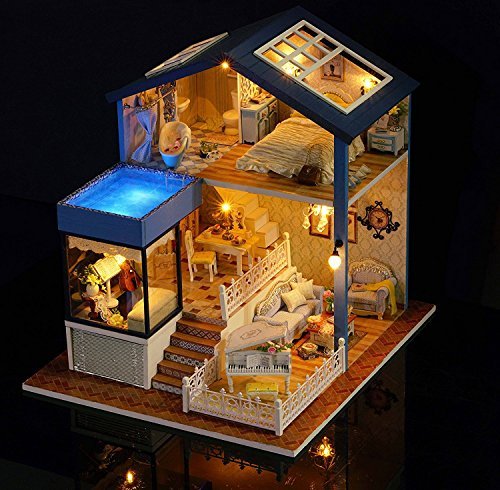 beach house dollhouse