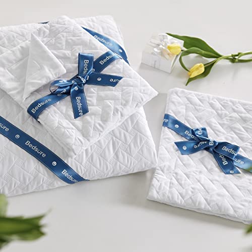 Bedsure King Size Quilt Set Lightweight Summer Quilt King White