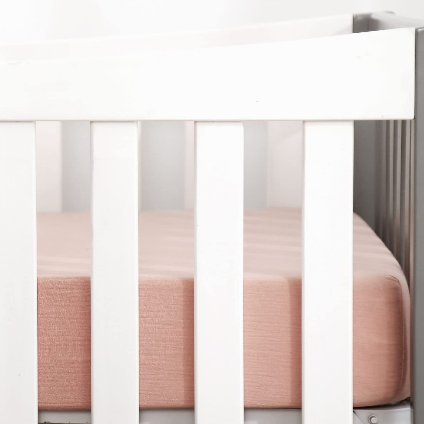 GRSSDER Soft Muslin Crib Sheet 1 Pack, 100% Cotton Crib Sheets for Girls, Fit Standard Crib Mattresses 52