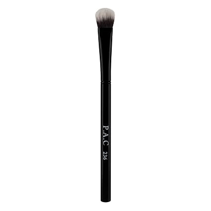 pac concealer brush