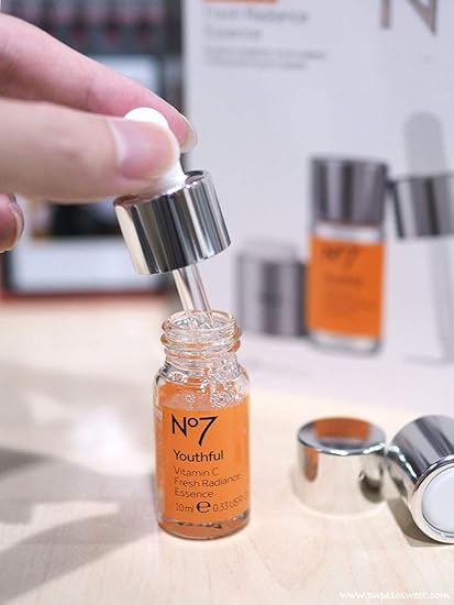 no 7 vitamin c serum price