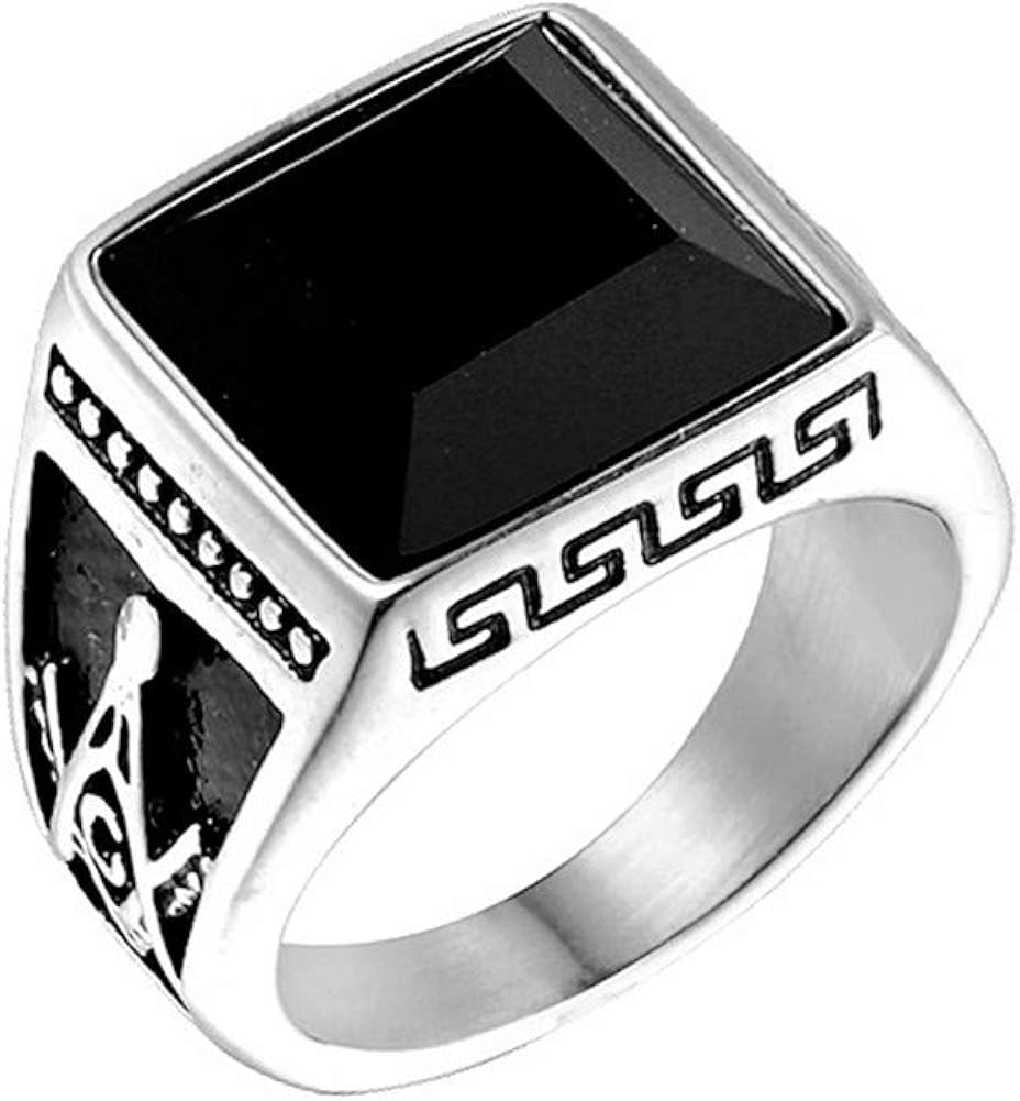 DESIGN - Anello spesso con croce gotica e teschi color argento