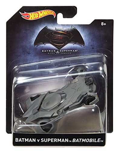 MATTEL 2016 Hot Wheels 1:50 The Dark Knight Batmobile Tumbler