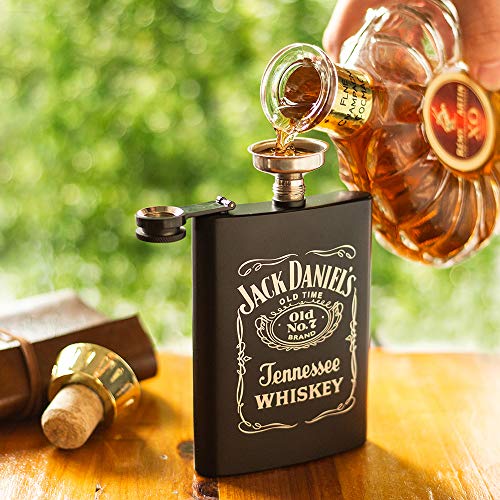 KWANITHINK Flask for Liquor, Stainless Steel Hip Flask for Men with Funnel, Whiskey Flask 8 oz - Thumbnail 4