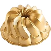 Nordic Ware Pirouette Bundt