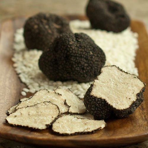 How and Where to Buy Black Truffles (15 GREAT PRODUCTS)
