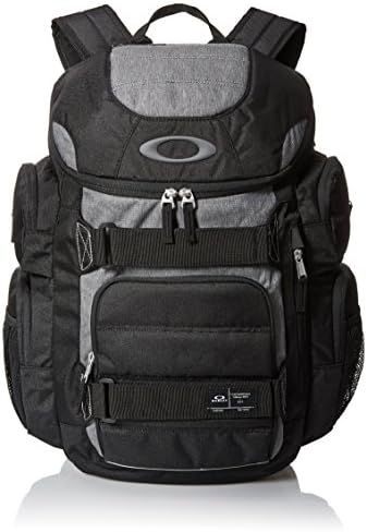 Oakley Men’s Enduro 2.0 30L Backpack, Blackout