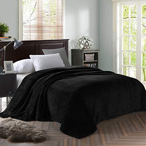Exclusivo Mezcla Waffle Textured Soft Fleece Blanket,Queen Size Bed