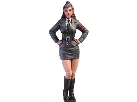 Amazon オーロラモデル 1 24フィギュア ミリタリーガール